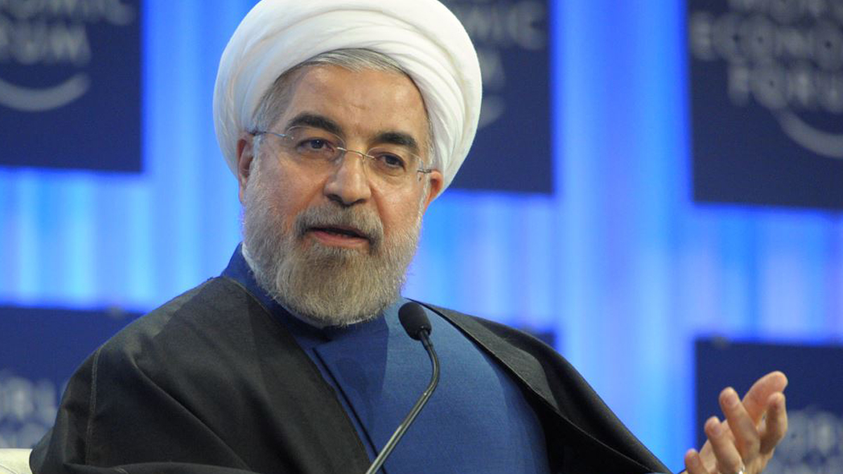 رجل دين إيراني ينتقد الحكومة الإيرانية ويتهمها بـ”الفشل” في الإدارة