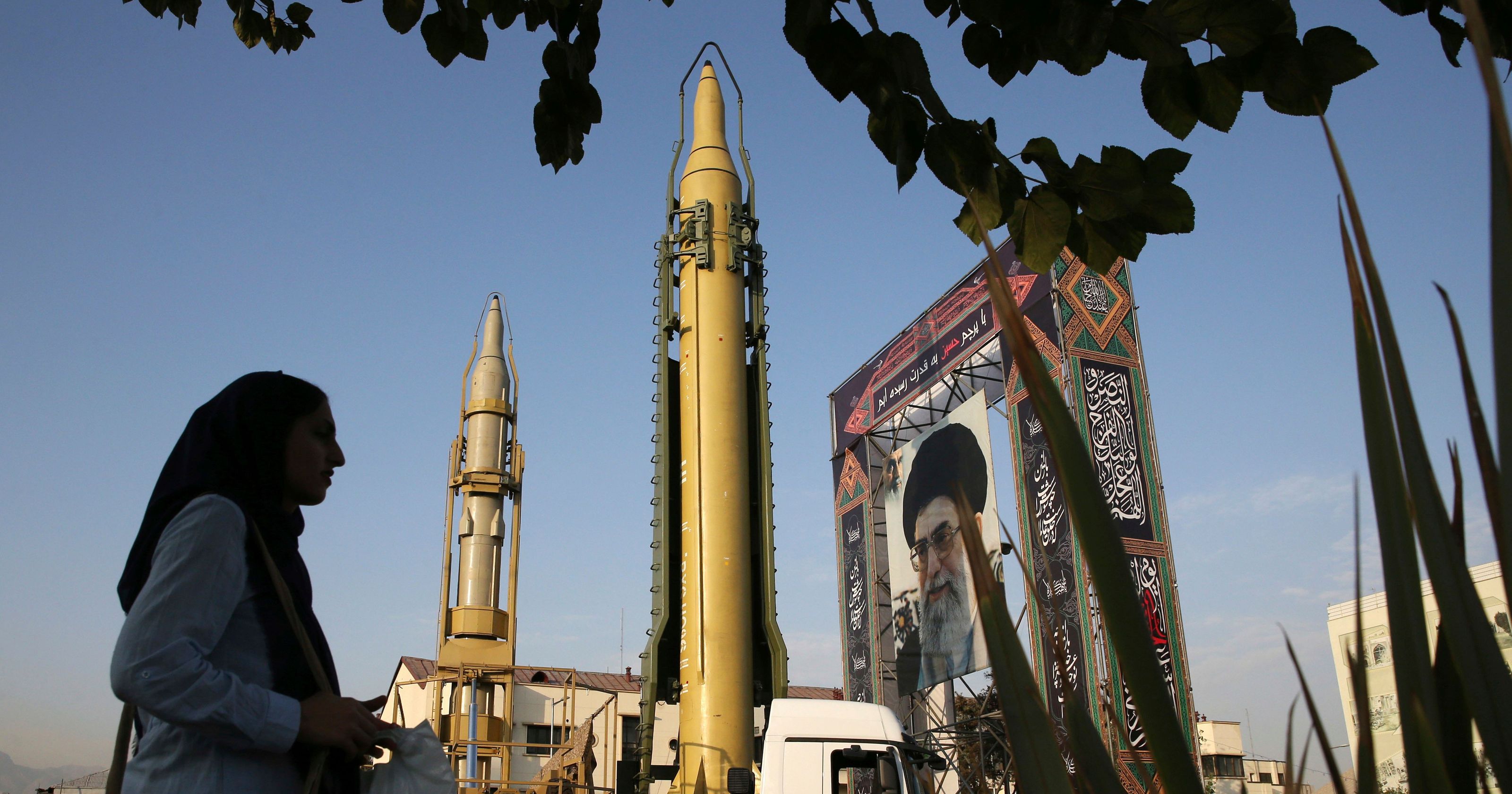 السياسة الخارجية للجمهورية الإسلامية الإيرانية بين الأيديولوجية والبراجماتية
