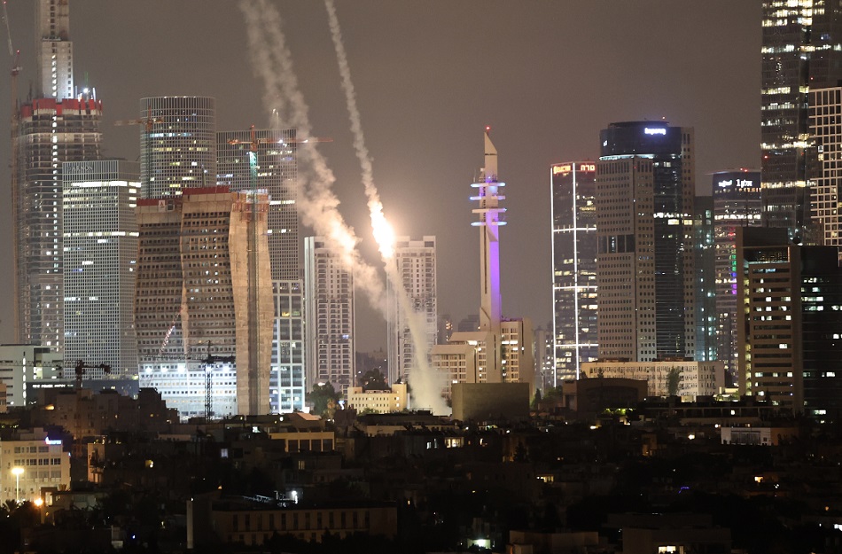 خيارات إيران حال دخول أمريكا مباشرة إلى الحرب