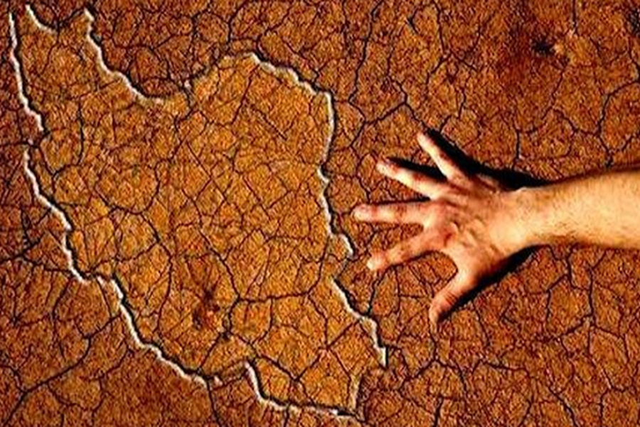 صحيفة سازندكي تضع روشتة لإدارة أزمة نقص المياه في إيران