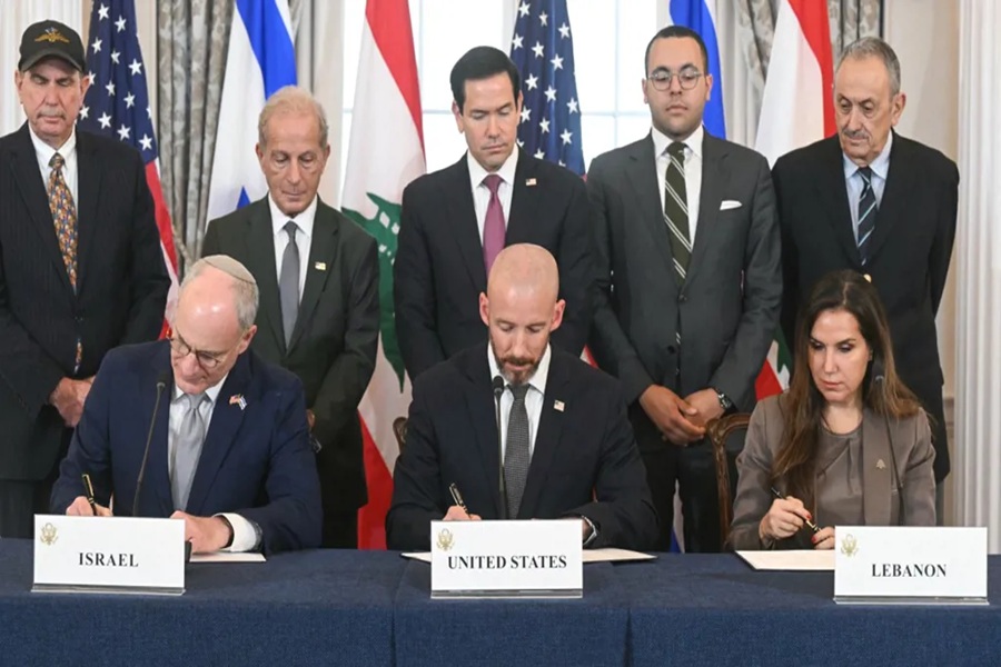 موقف إيران من الاتفاق اللبناني ــ الإسرائيلي