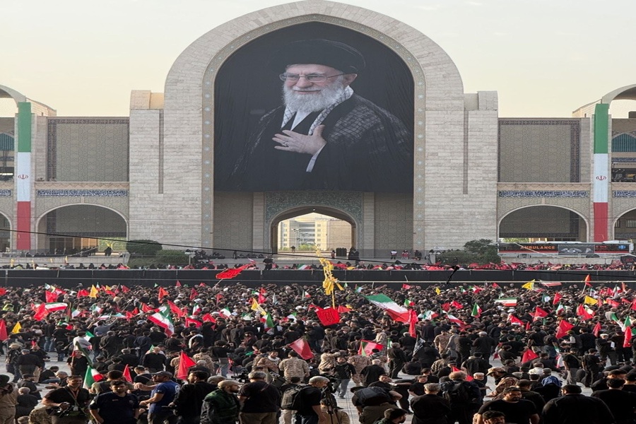 الوديعة المحرمة فقها المشروعة سياسيا: جنازة خامنئي وإعادة إنتاج الشرعية في إيران